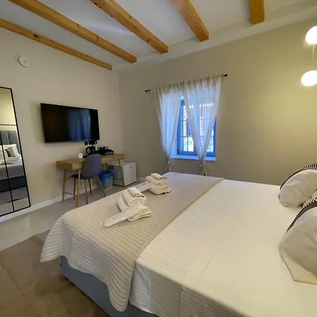 아파트 Palazzo Kirinkin *