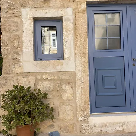 Palazzo Kirinkin Appartamento Vis