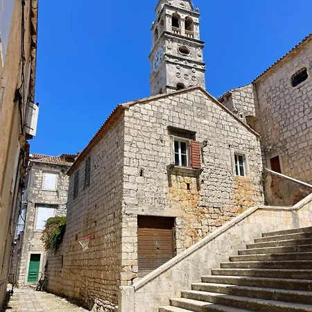 Appartamento Palazzo Kirinkin Vis