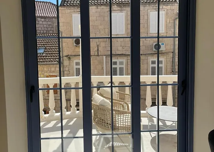 Palazzo Kirinkin * Vis