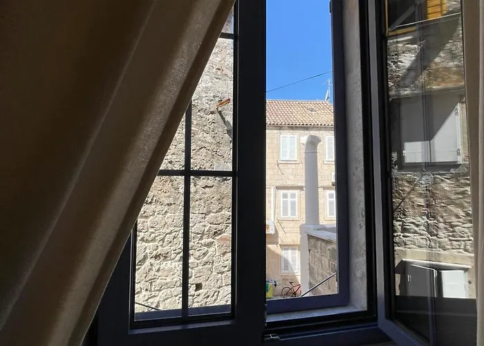 Palazzo Kirinkin * Vis